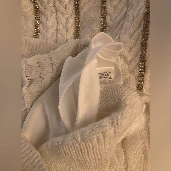 VENUS Off-Shoulder Cable Knit Dress - Cream - Picture 10 of 16